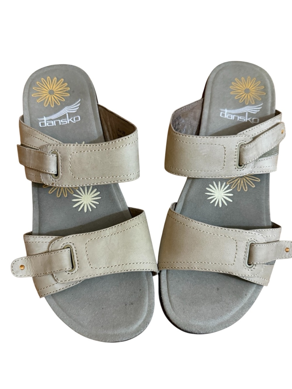 Dansko Maddy Milled Ivory Nubuck Women's Slip On Slide Sandals Size 39 US 8-8.5
